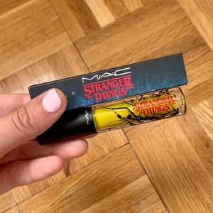 MAC x STRANGER THINGS Lip Gloss